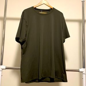 Lululemon Men’s XXL Athletic T-Shirt